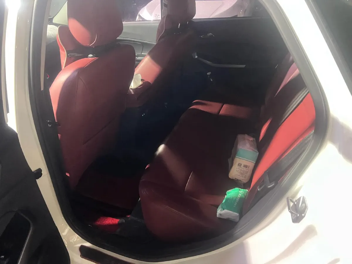 2019 Ford Escort 1.5L 122HP L3 6AT,autocango,china used car exporter,china ev exporter,chinese used car exporter,chinese used ev exporter