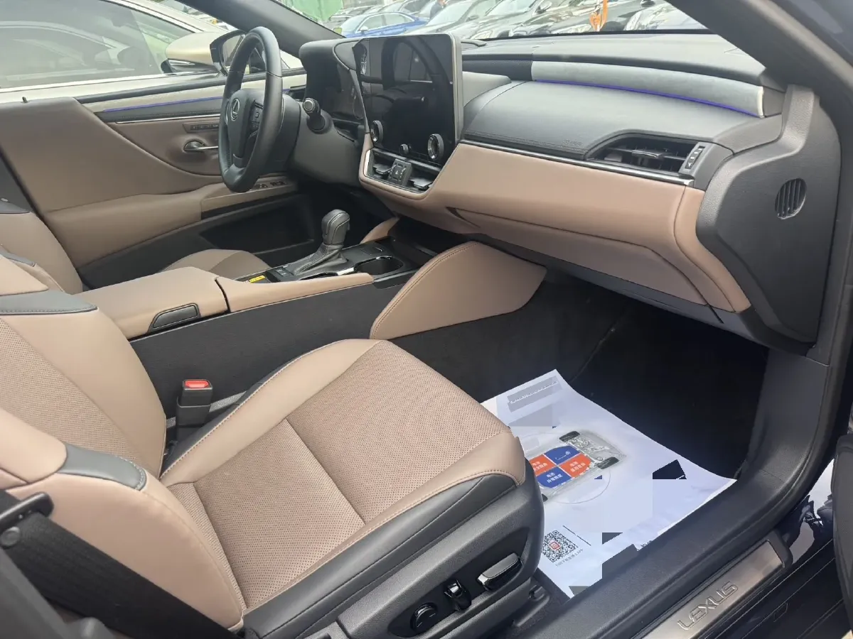 2025 Lexus ES 2.0L 173HP L4 CVT,autocango,china used car exporter,china ev exporter,chinese used car exporter,chinese used ev exporter