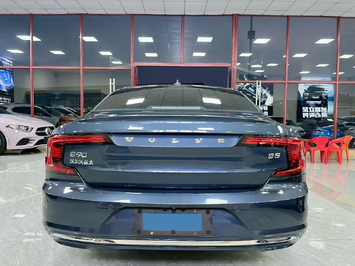 2022 Volvo S90 2.0T 250HP L4 8AT,autocango,china used car exporter,china ev exporter,chinese used car exporter,chinese used ev exporter