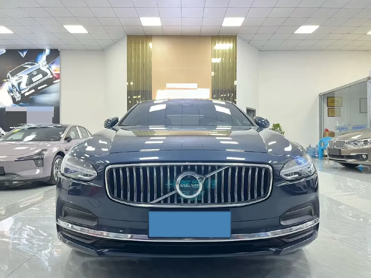2022 Volvo S90 2.0T 250HP L4 8AT,autocango,china used car exporter,china ev exporter,chinese used car exporter,chinese used ev exporter