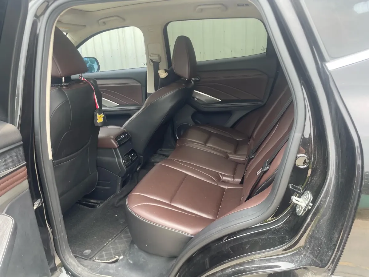 2018 WEY VV6 2.0T 197HP L4 7DCT,autocango,china used car exporter,china ev exporter,chinese used car exporter,chinese used ev exporter