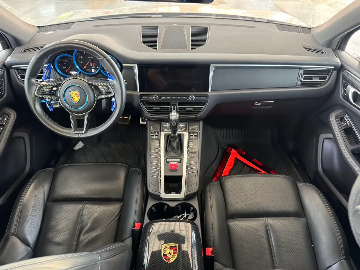 2018 Porsche Macan 2.0T 252HP L4 7DCT,autocango,china used car exporter,china ev exporter,chinese used car exporter,chinese used ev exporter