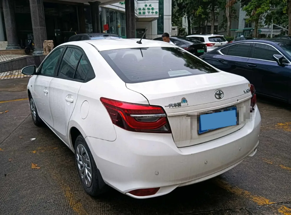 2021 Toyota Vios 1.5L 112HP L4 CVT,autocango,china used car exporter,china ev exporter,chinese used car exporter,chinese used ev exporter