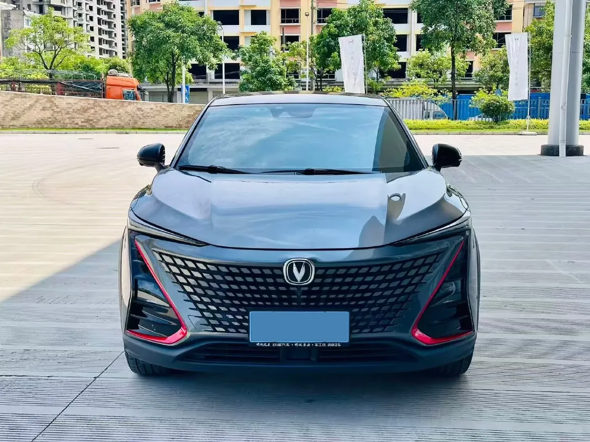 2020 ChangAn UNI-T 1.5T 180HP L4 7DCT,autocango,china used car exporter,china ev exporter,chinese used car exporter,chinese used ev exporter