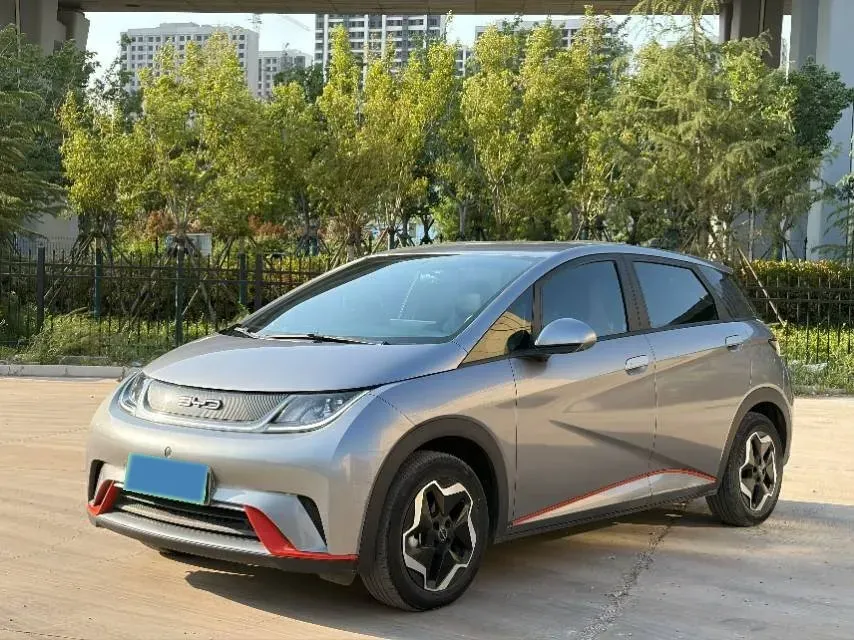 2021 Ford Escort 1.5L 122HP L3 6AT,autocango,china used car exporter,china ev exporter,chinese used car exporter,chinese used ev exporter