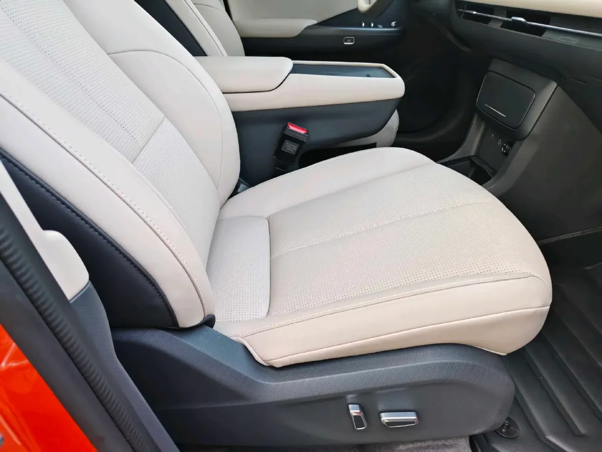 2025 DongFeng Nammi 06 BEV,autocango,china used car exporter,china ev exporter,chinese used car exporter,chinese used ev exporter