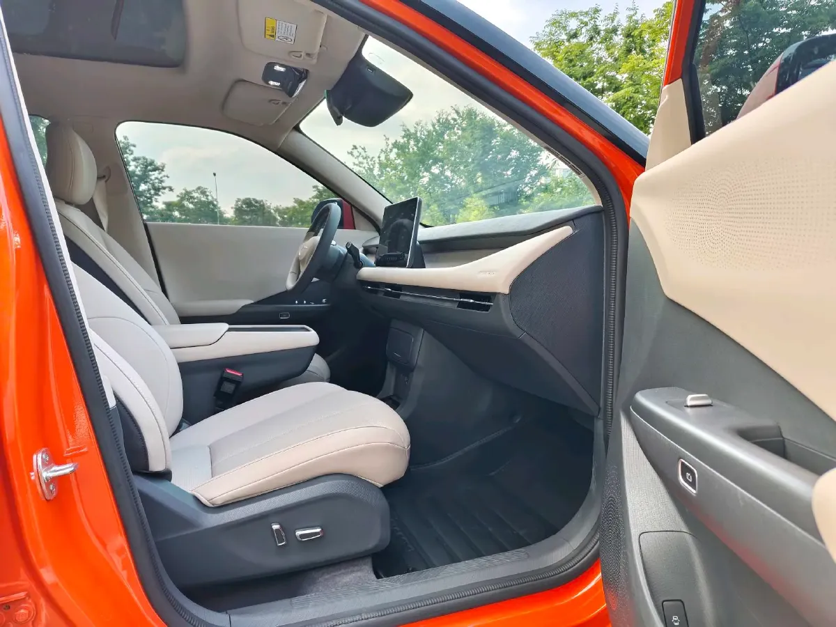 2025 DongFeng Nammi 06 BEV,autocango,china used car exporter,china ev exporter,chinese used car exporter,chinese used ev exporter