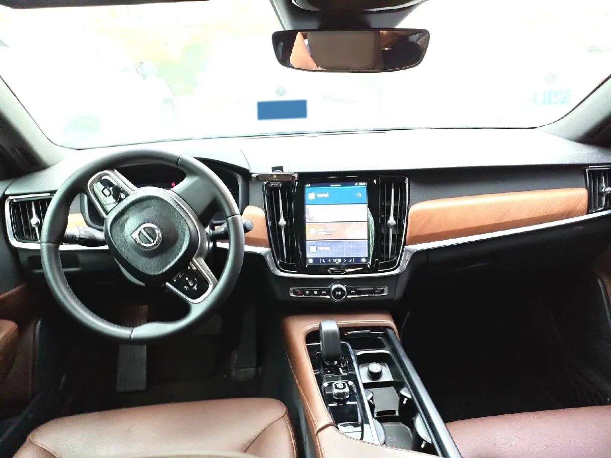 2023 Volvo S90 2.0T 250HP L4 8AT,autocango,china used car exporter,china ev exporter,chinese used car exporter,chinese used ev exporter