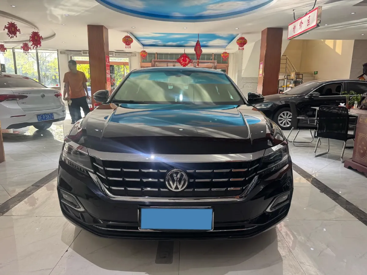 2019 Volvo V40 1.5T 152HP L4 6AT,autocango,china used car exporter,china ev exporter,chinese used car exporter,chinese used ev exporter