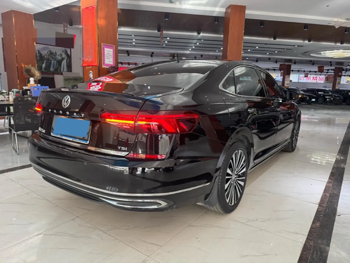 2019 Volvo V40 1.5T 152HP L4 6AT,autocango,china used car exporter,china ev exporter,chinese used car exporter,chinese used ev exporter