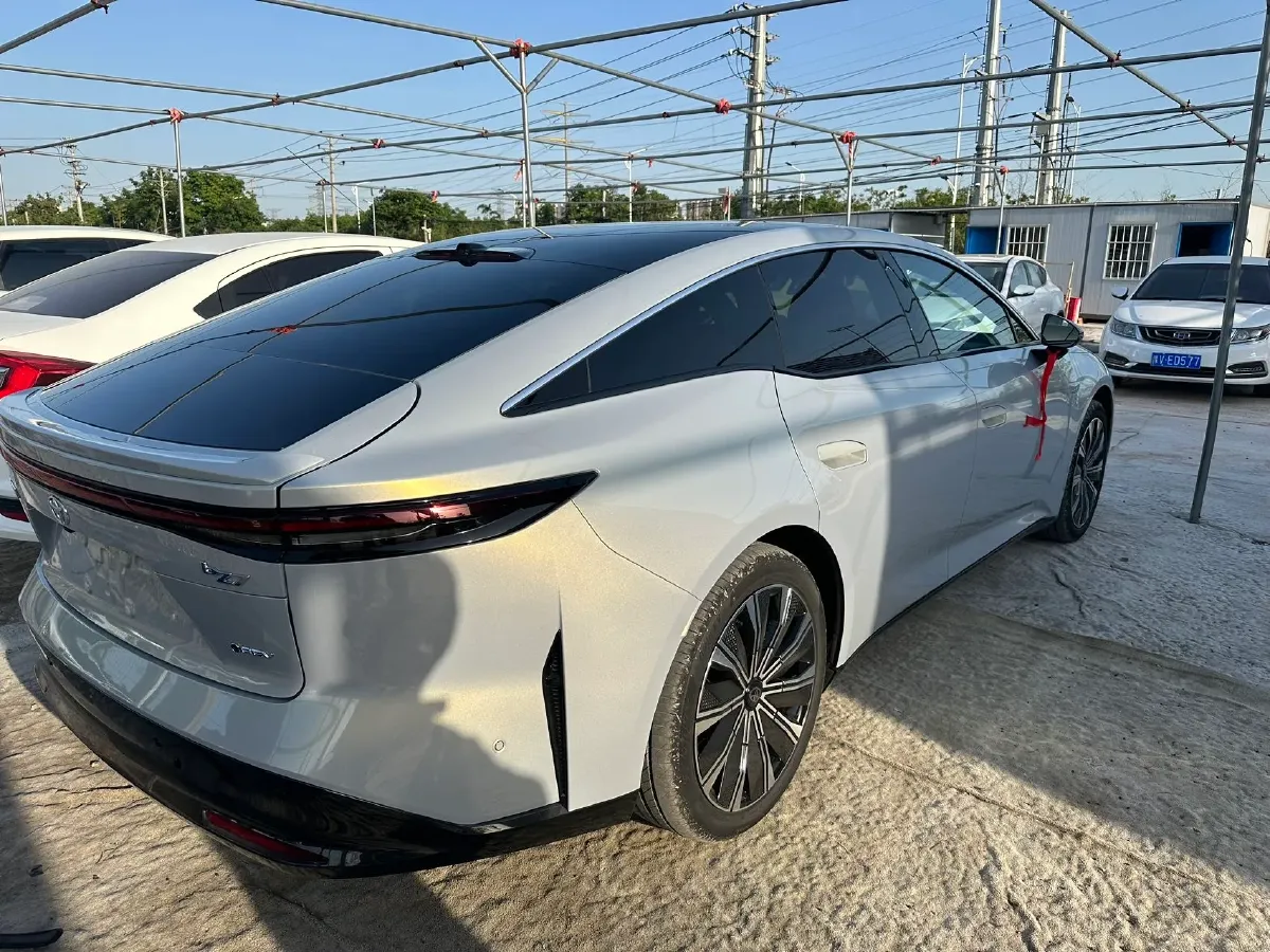 2026 Toyota Wildlander 2.0L 171HP L4 CVT,autocango,china used car exporter,china ev exporter,chinese used car exporter,chinese used ev exporter