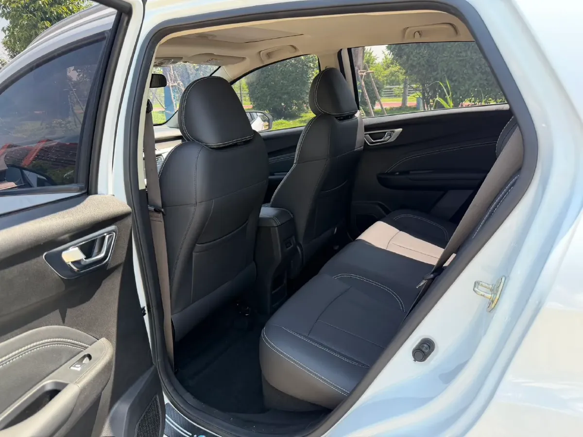 2020 Geely Vision X3 1.5L 109HP L4 CVT,autocango,china used car exporter,china ev exporter,chinese used car exporter,chinese used ev exporter
