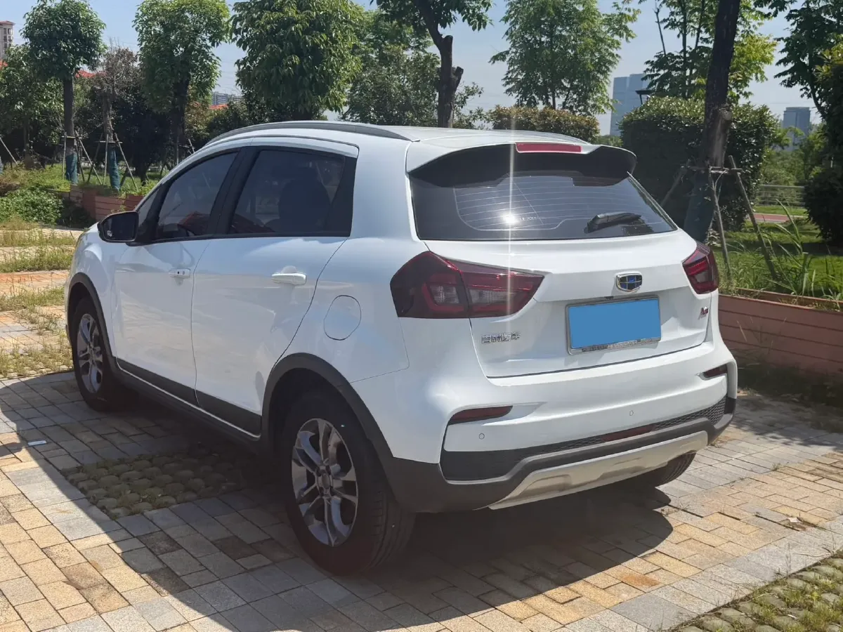 2020 Geely Vision X3 1.5L 109HP L4 CVT,autocango,china used car exporter,china ev exporter,chinese used car exporter,chinese used ev exporter