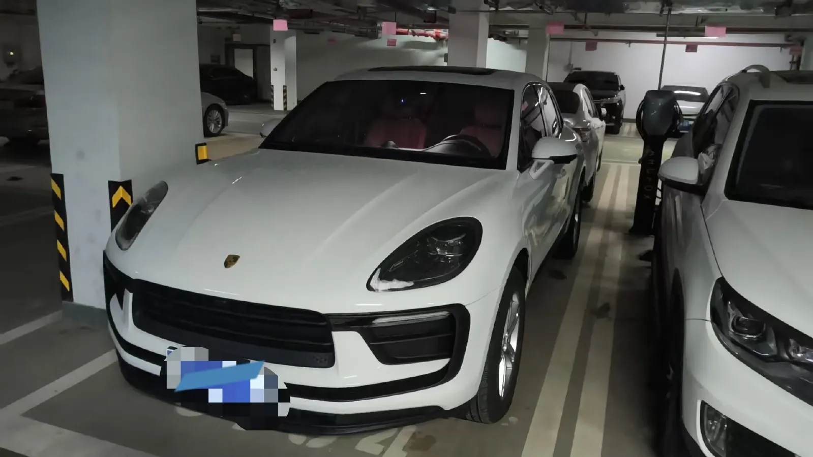 2024 Porsche Macan 2.0T 265HP L4 7DCT,autocango,china used car exporter,china ev exporter,chinese used car exporter,chinese used ev exporter