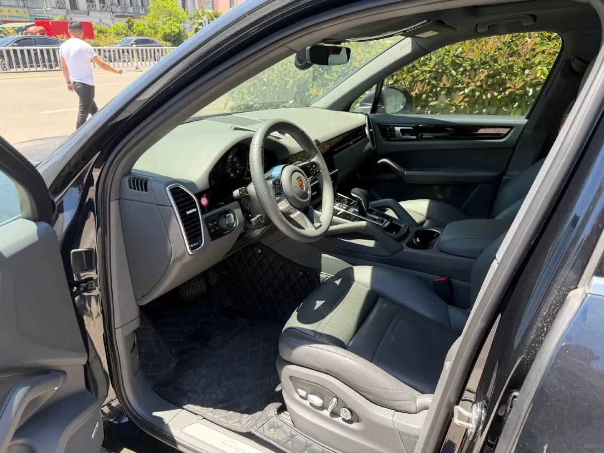 2019 Porsche Cayenne 3.0T 340HP V6 8AT,autocango,china used car exporter,china ev exporter,chinese used car exporter,chinese used ev exporter