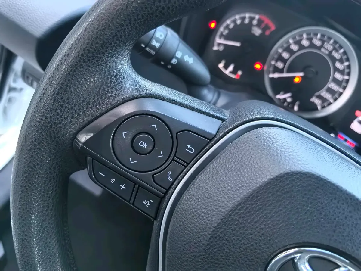 2019 Toyota Corolla 1.2T 116HP L4 CVT,autocango,china used car exporter,china ev exporter,chinese used car exporter,chinese used ev exporter