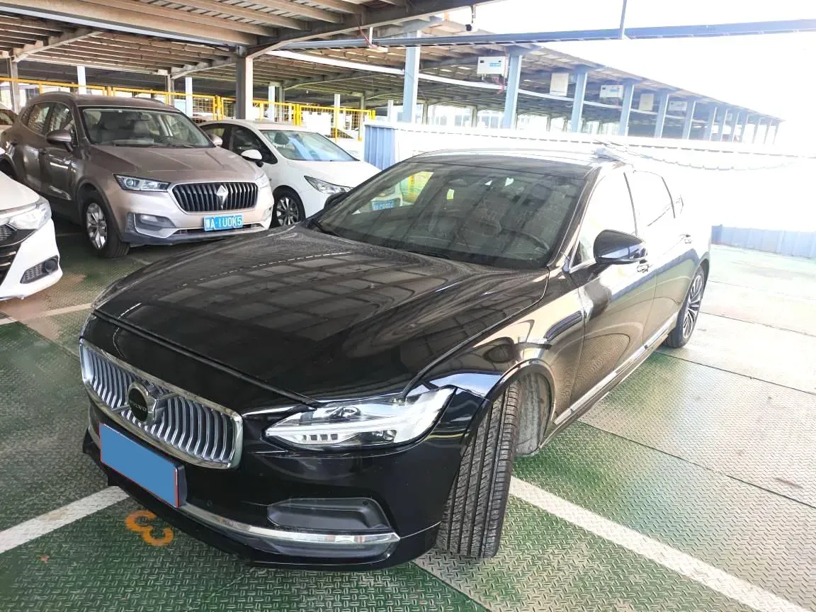 2023 Volvo S90 2.0T 250HP L4 8AT,autocango,china used car exporter,china ev exporter,chinese used car exporter,chinese used ev exporter