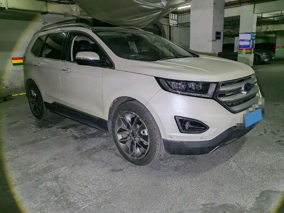 2018 Ford Edge 2.0T 245HP L4 6AT,autocango,china used car exporter,china ev exporter,chinese used car exporter,chinese used ev exporter