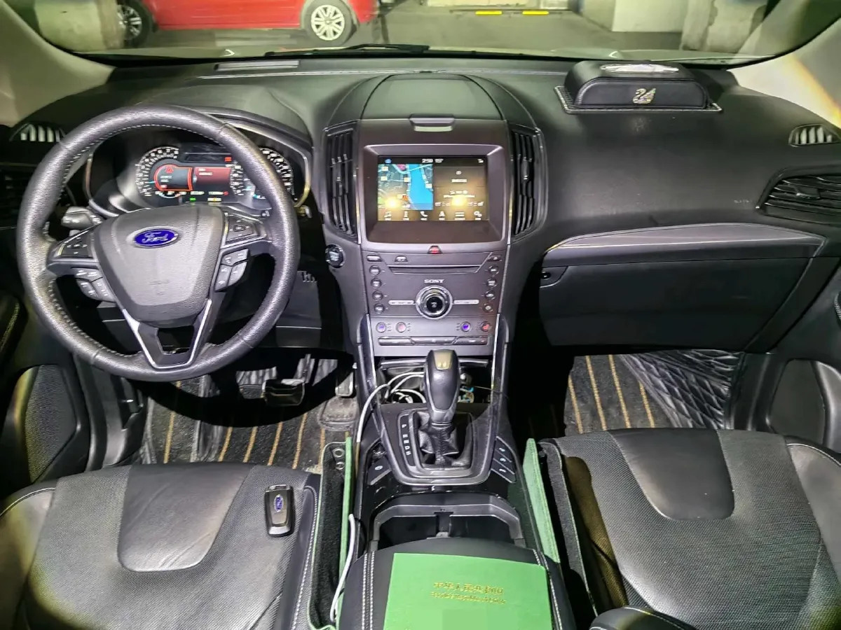 2018 Ford Edge 2.0T 245HP L4 6AT,autocango,china used car exporter,china ev exporter,chinese used car exporter,chinese used ev exporter