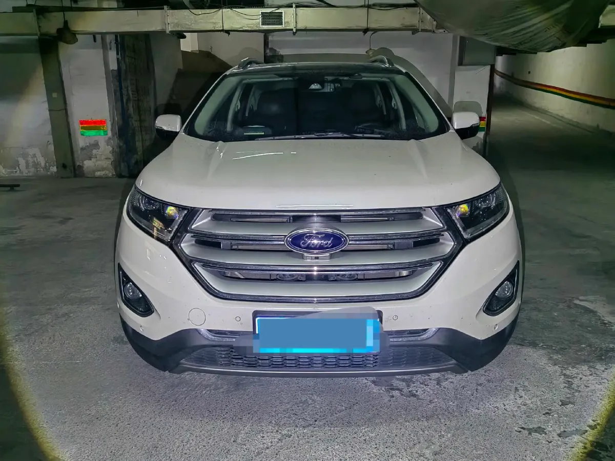 2018 Ford Edge 2.0T 245HP L4 6AT,autocango,china used car exporter,china ev exporter,chinese used car exporter,chinese used ev exporter
