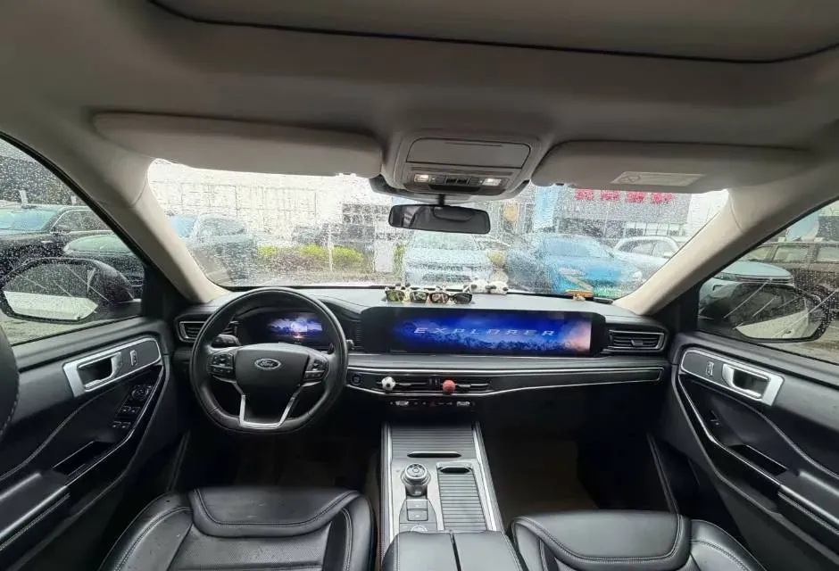 2023 Ford Explorer 2.3T 276HP L4 10AT,autocango,china used car exporter,china ev exporter,chinese used car exporter,chinese used ev exporter