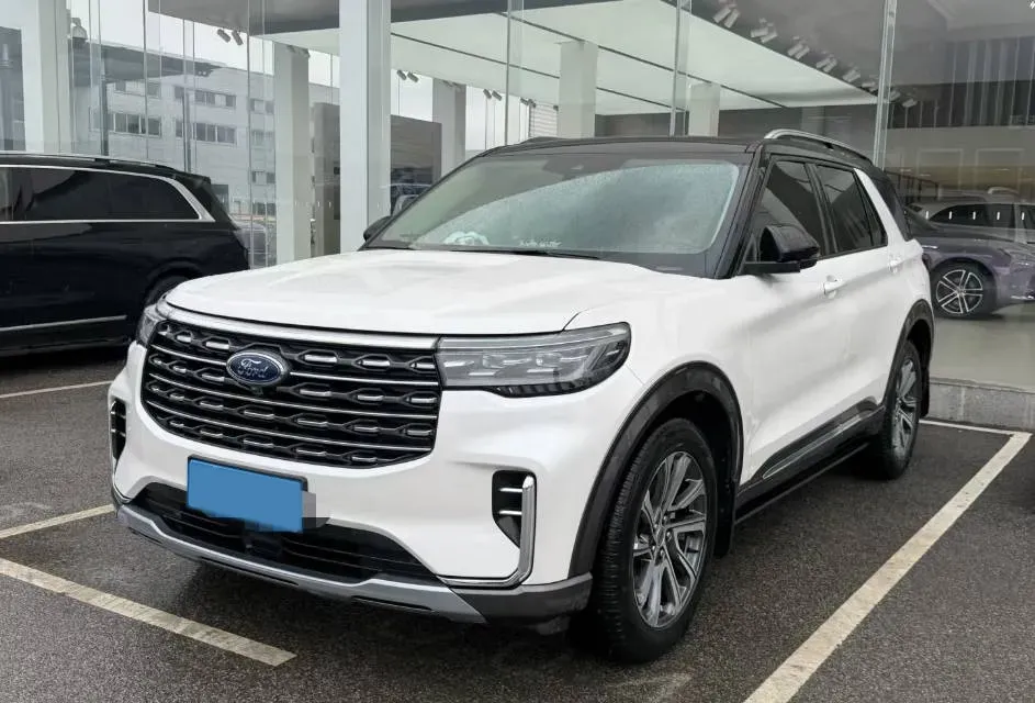 2023 Ford Explorer 2.3T 276HP L4 10AT,autocango,china used car exporter,china ev exporter,chinese used car exporter,chinese used ev exporter