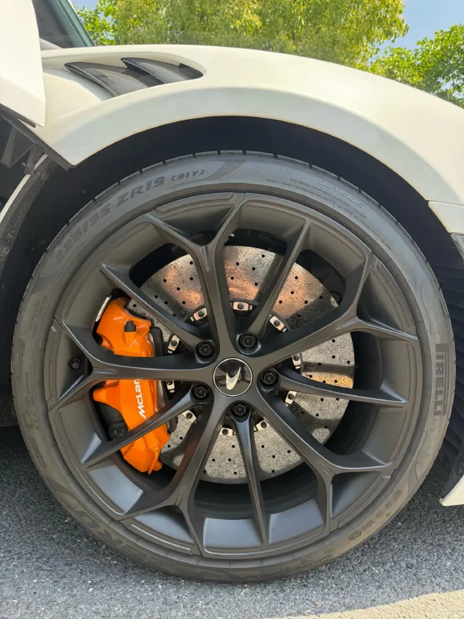 2023 McLaren Artura 3.0T 585HP V6 8DCT PHEV 7.4KWH,autocango,china used car exporter,china ev exporter,chinese used car exporter,chinese used ev exporter