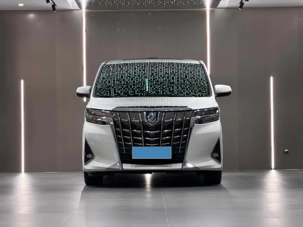 2019 Toyota Alphard 2.5L 117HP L4 E-CVT Hybrid,autocango,china used car exporter,china ev exporter,chinese used car exporter,chinese used ev exporter