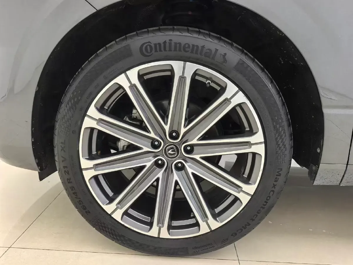2021 ChangAn UNI-K 2.0T 233HP L4 8AT,autocango,china used car exporter,china ev exporter,chinese used car exporter,chinese used ev exporter
