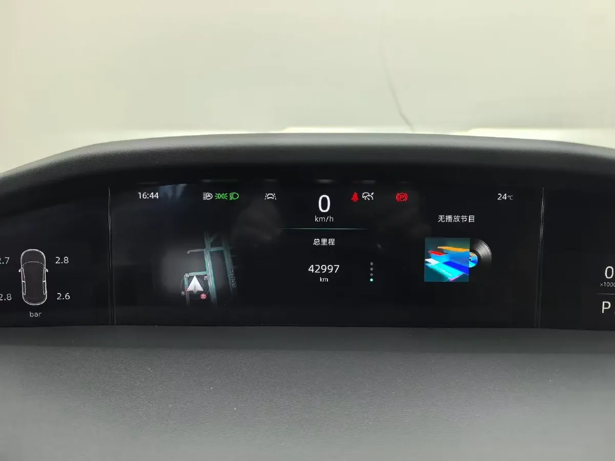 2021 ChangAn UNI-K 2.0T 233HP L4 8AT,autocango,china used car exporter,china ev exporter,chinese used car exporter,chinese used ev exporter