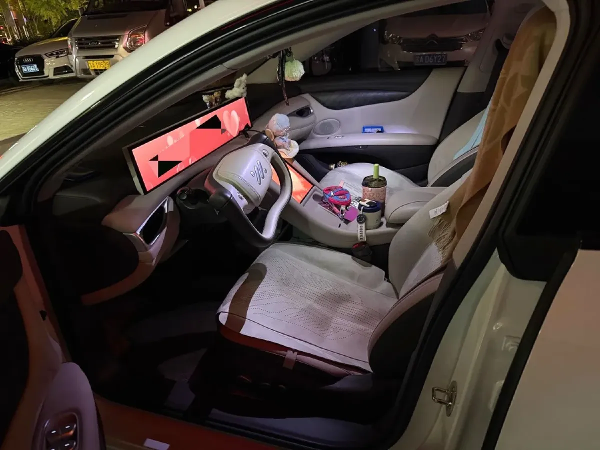 2024 IM L6 BEV 75KWH,autocango,china used car exporter,china ev exporter,chinese used car exporter,chinese used ev exporter