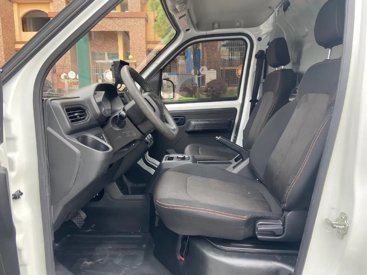 2022 Karry JiangTun BEV 40.5KWH,autocango,china used car exporter,china ev exporter,chinese used car exporter,chinese used ev exporter
