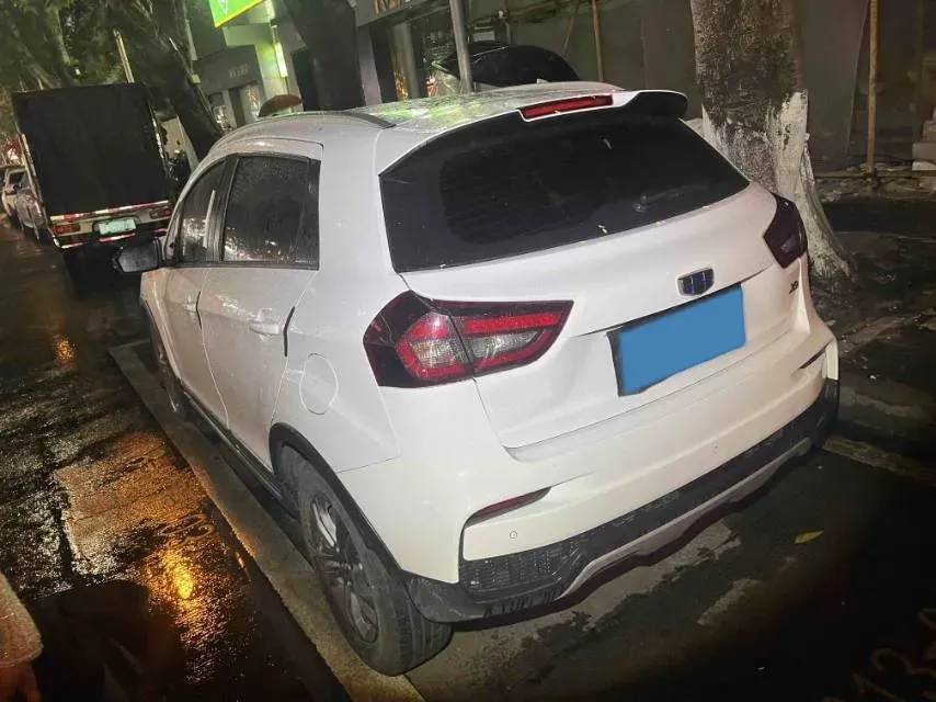 2020 Geely Vision X3 1.5L 109HP L4 CVT,autocango,china used car exporter,china ev exporter,chinese used car exporter,chinese used ev exporter