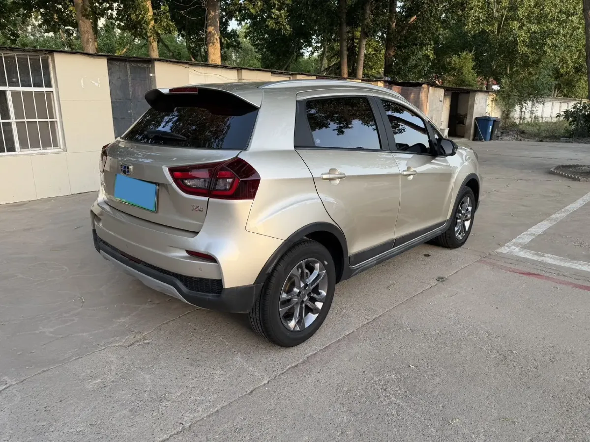 2020 Geely Vision X3 1.5L 109HP L4 5MT,autocango,china used car exporter,china ev exporter,chinese used car exporter,chinese used ev exporter