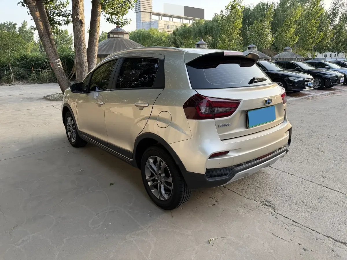2020 Geely Vision X3 1.5L 109HP L4 5MT,autocango,china used car exporter,china ev exporter,chinese used car exporter,chinese used ev exporter