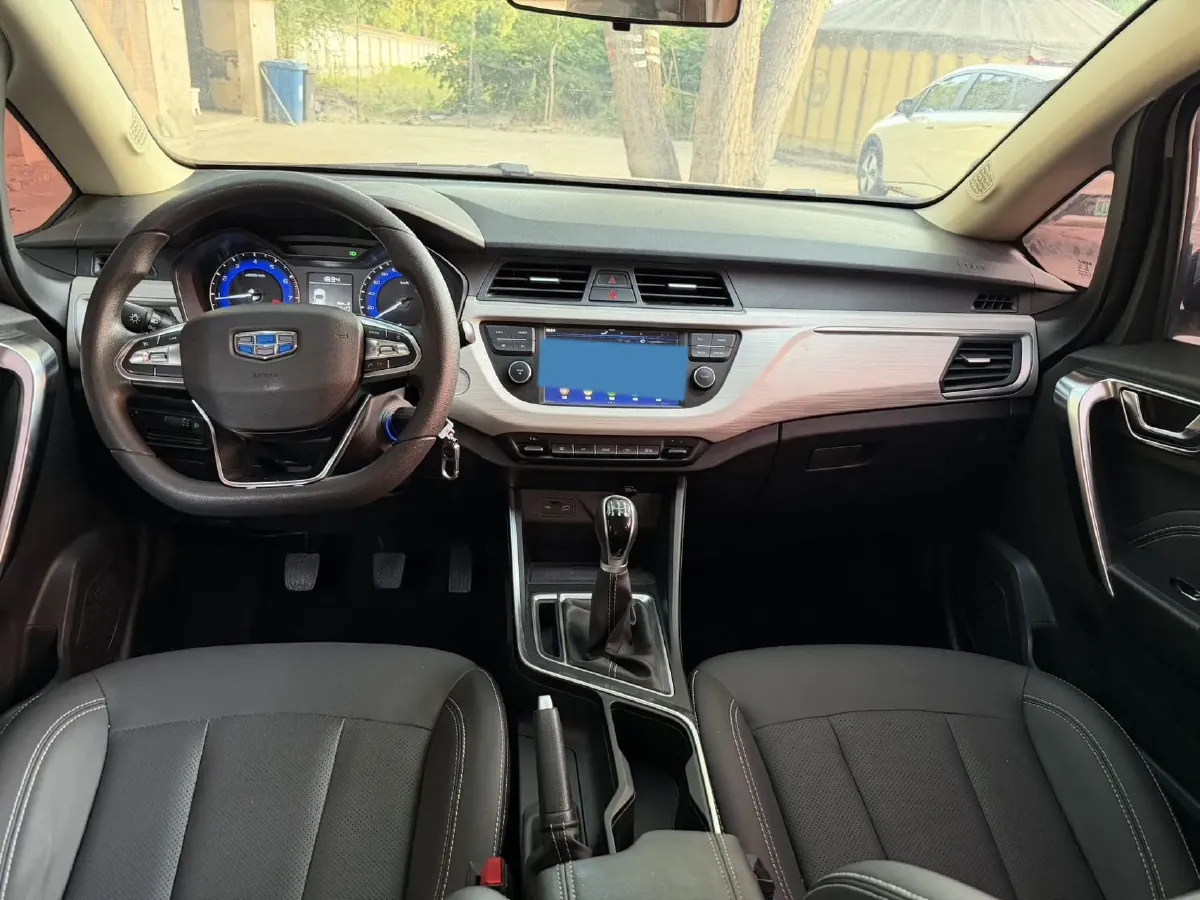 2020 Geely Vision X3 1.5L 109HP L4 5MT,autocango,china used car exporter,china ev exporter,chinese used car exporter,chinese used ev exporter