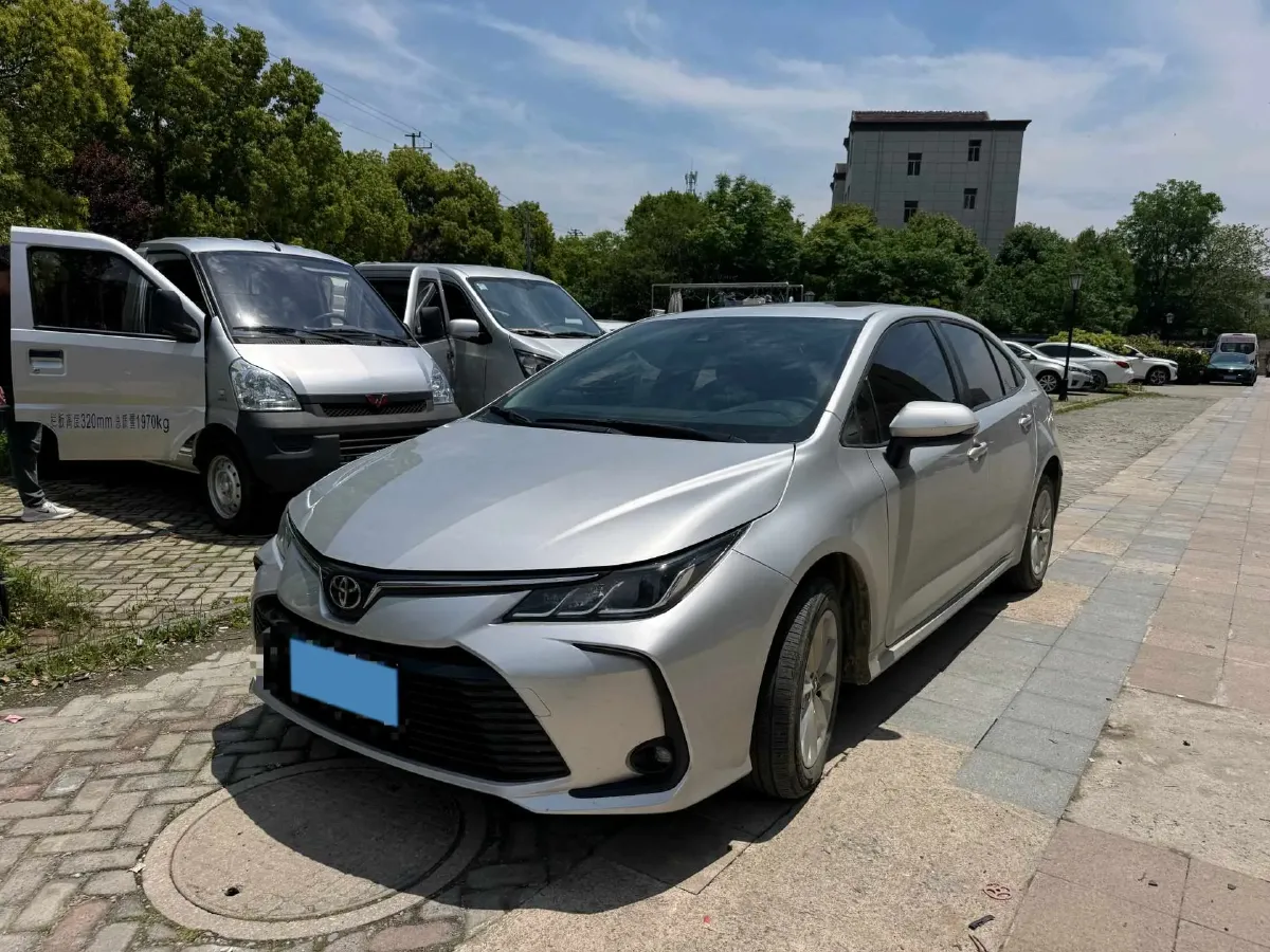 2021 Toyota Corolla 1.2T 116HP L4 CVT,autocango,china used car exporter,china ev exporter,chinese used car exporter,chinese used ev exporter