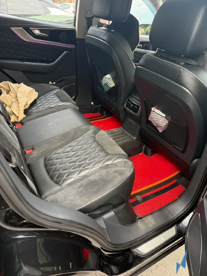 2019 HongQi HS5 2.0T 224HP L4 6AT,autocango,china used car exporter,china ev exporter,chinese used car exporter,chinese used ev exporter