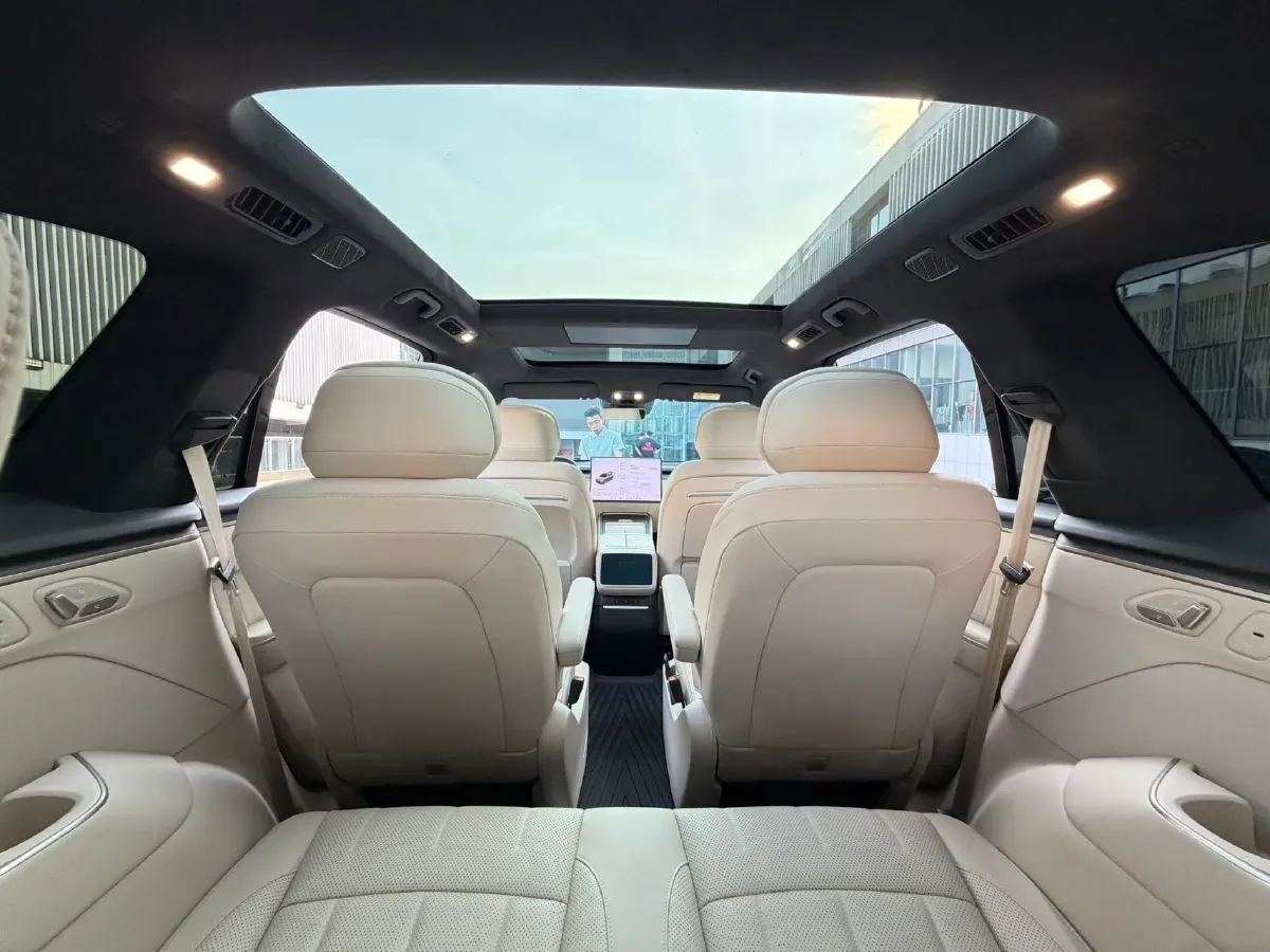 2025 ONVO L90 BEV,autocango,china used car exporter,china ev exporter,chinese used car exporter,chinese used ev exporter
