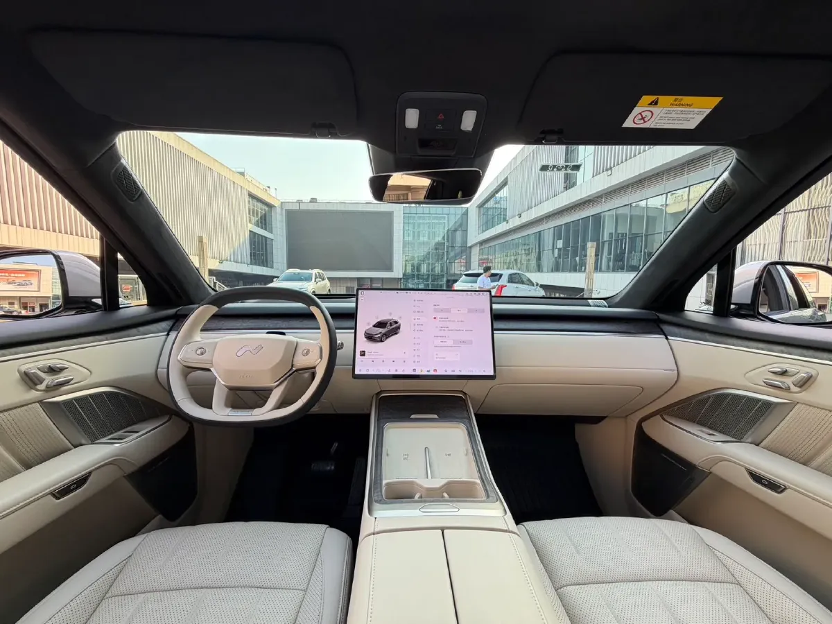 2025 ONVO L90 BEV,autocango,china used car exporter,china ev exporter,chinese used car exporter,chinese used ev exporter