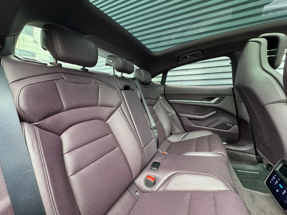 2024 Porsche Taycan 2AT BEV 105KWH,autocango,china used car exporter,china ev exporter,chinese used car exporter,chinese used ev exporter