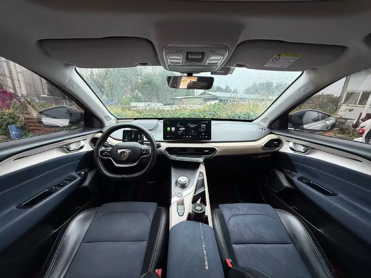2022 Geometry G6 BEV 53KWH,autocango,china used car exporter,china ev exporter,chinese used car exporter,chinese used ev exporter