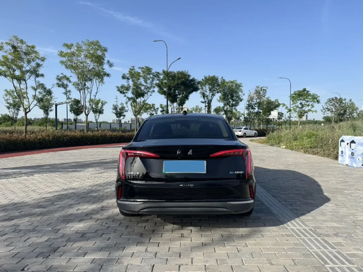 2021 HongQi E-QM5 BEV 54KWH,autocango,china used car exporter,china ev exporter,chinese used car exporter,chinese used ev exporter