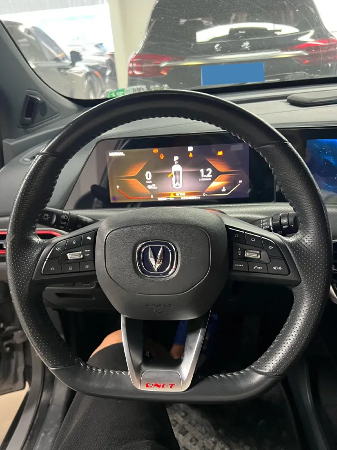 2020 ChangAn UNI-T 1.5T 180HP L4 7DCT,autocango,china used car exporter,china ev exporter,chinese used car exporter,chinese used ev exporter
