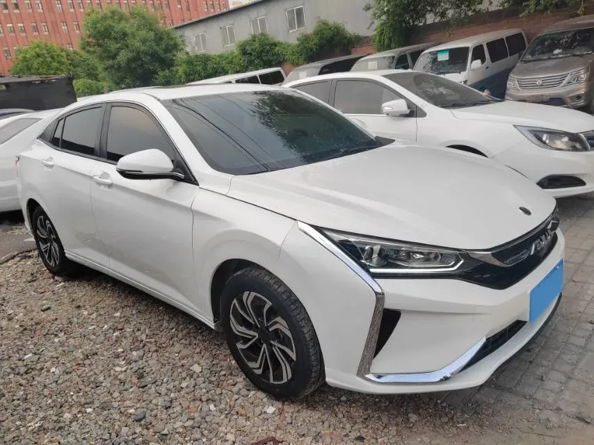 2021 DongFeng Aeolus YiXuan 1.5T 150HP L4 6DCT,autocango,china used car exporter,china ev exporter,chinese used car exporter,chinese used ev exporter