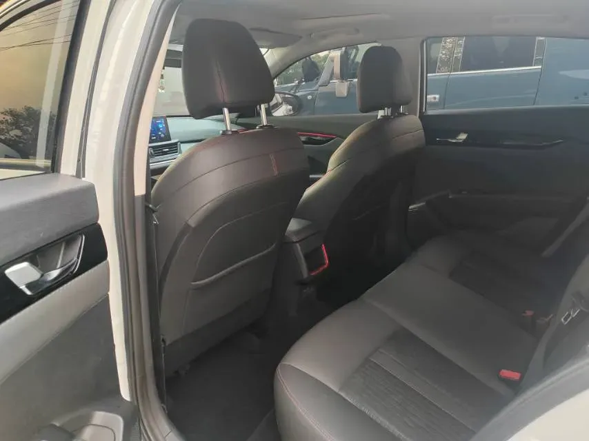 2021 DongFeng Aeolus YiXuan 1.5T 150HP L4 6DCT,autocango,china used car exporter,china ev exporter,chinese used car exporter,chinese used ev exporter
