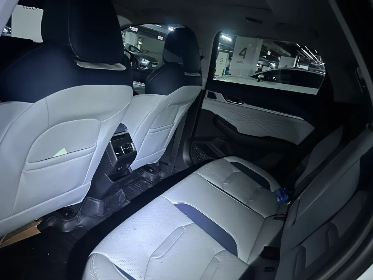 2023 Geely Preface 2.0T 190HP L4 7DCT,autocango,china used car exporter,china ev exporter,chinese used car exporter,chinese used ev exporter