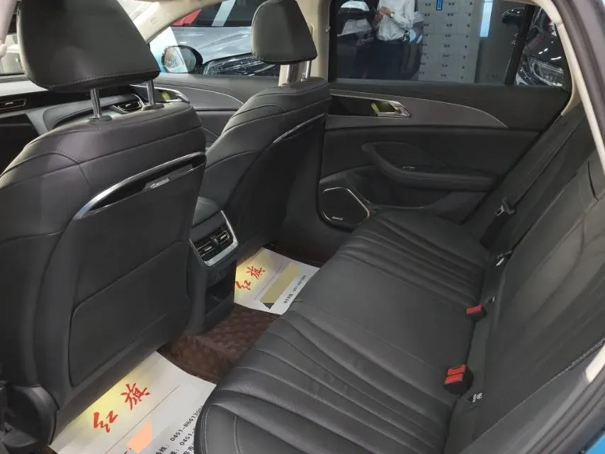 2023 HongQi H5 1.5T 169HP L4 E-CVT Hybrid,autocango,china used car exporter,china ev exporter,chinese used car exporter,chinese used ev exporter