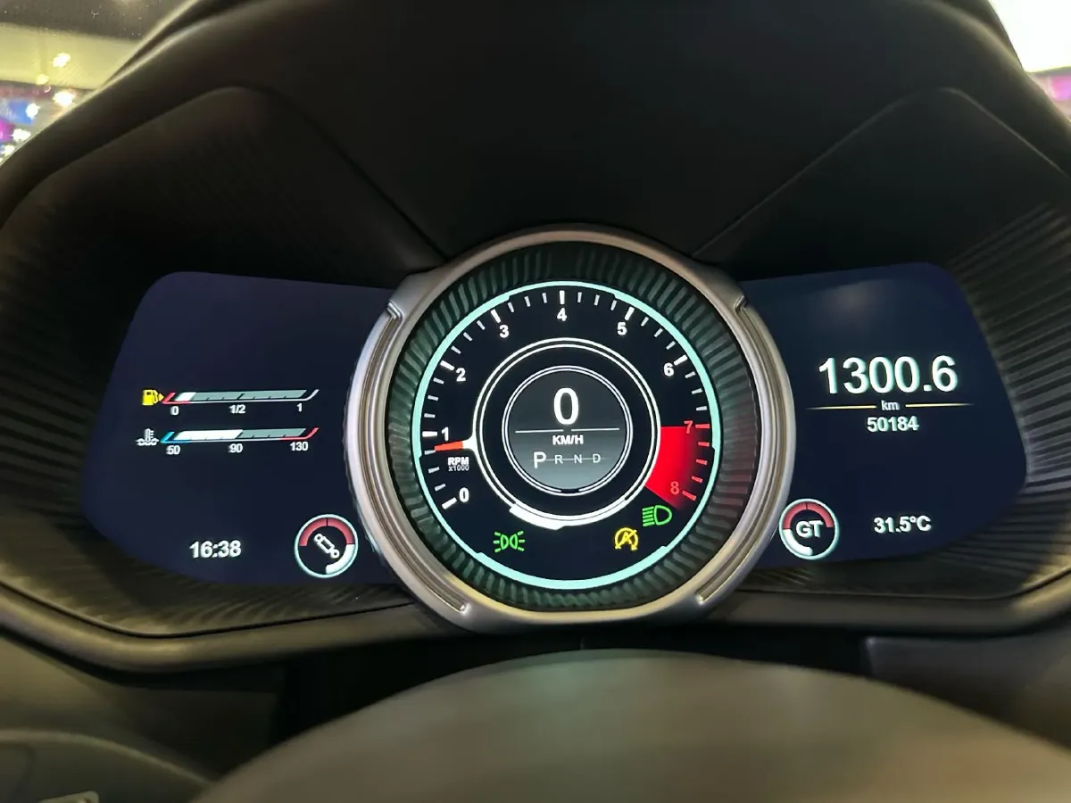 2019 Aston Martin DB11 4.0T 510HP V8 8AT,autocango,china used car exporter,china ev exporter,chinese used car exporter,chinese used ev exporter