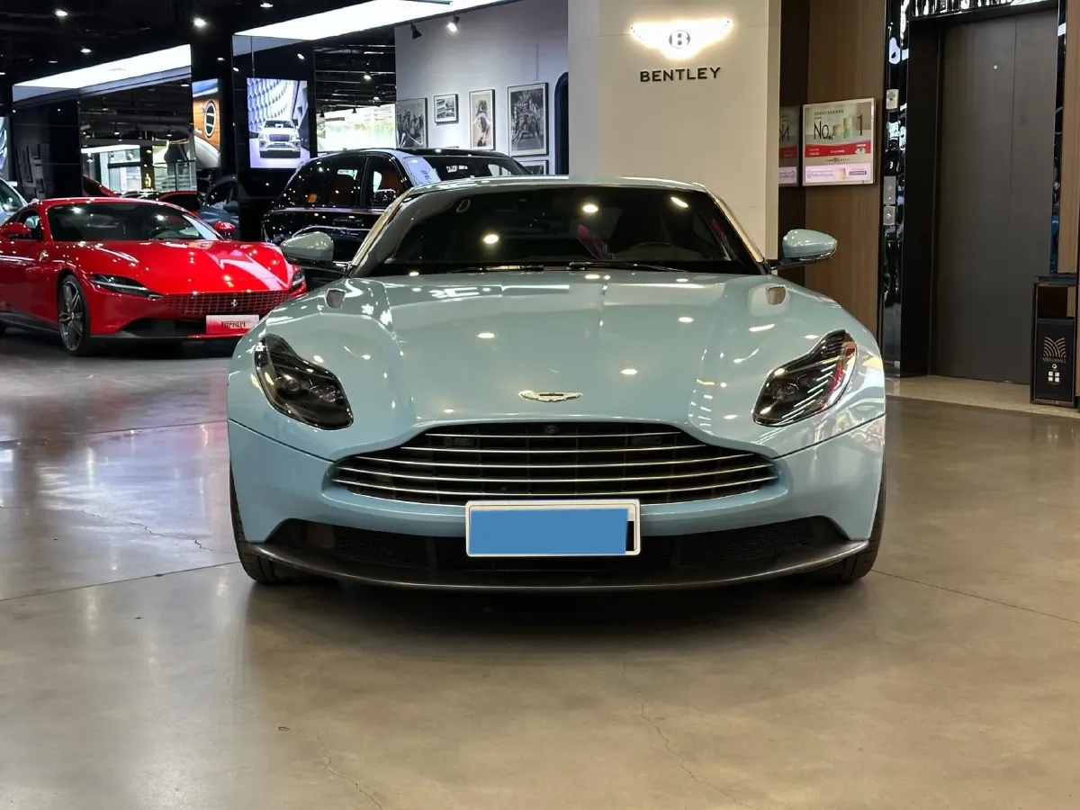 2019 Aston Martin DB11 4.0T 510HP V8 8AT,autocango,china used car exporter,china ev exporter,chinese used car exporter,chinese used ev exporter